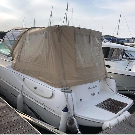 Отель Bateau St Gilles Croix De Vie Сен-Жиль-Круа-де-Ви Экстерьер фото